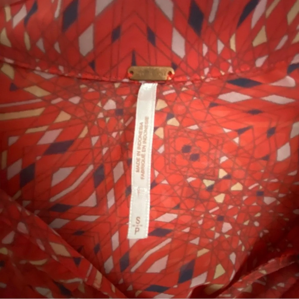 FREE PEOPLE EASYRIDER SHEER GEOMETRIC PRINT  LONG SLEEVE BUTTON DOWN SHIRT SMALL